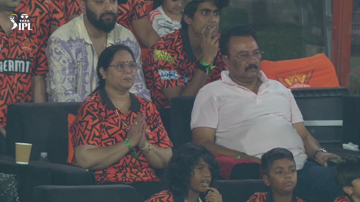 How Abhishek Convinced Superstitious Father To Watch Him Play Live In Stadium